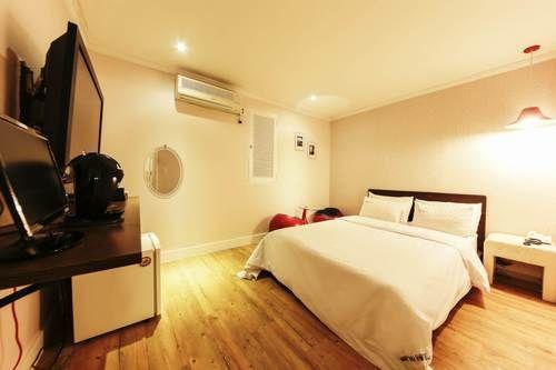 In Seoul Sinchon Goguma Hotel Экстерьер фото